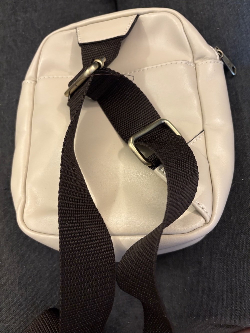 Patricia Nash White Crossbody Bag with Pink & Orange Floral Print - Picture 4 of 6